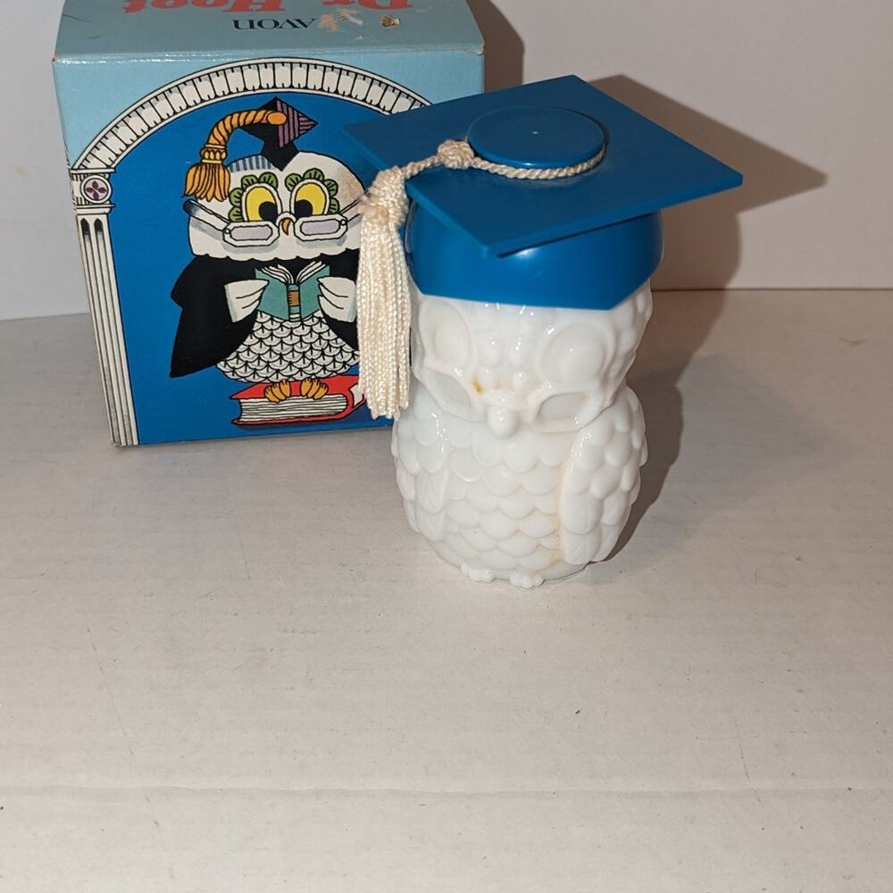 Vintage Avon White Milk Glass Hoot Owl Graduation Sweet Honesty Full Box